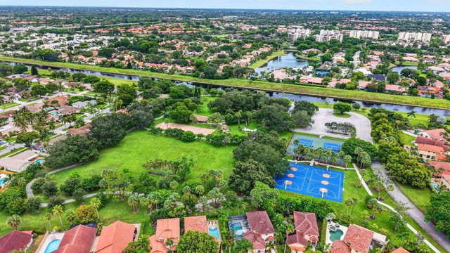 4131 NW 5TH Drive, Deerfield Beach, FL 33442