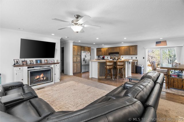 13487 Winford Road, Madill, OK 73446