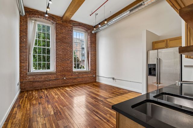 1350 Rosa L Parks Blvd Apt 228, Nashville, TN 37208