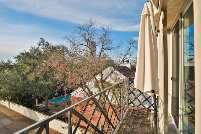 2333 Bering Drive 336, Houston, TX 77057