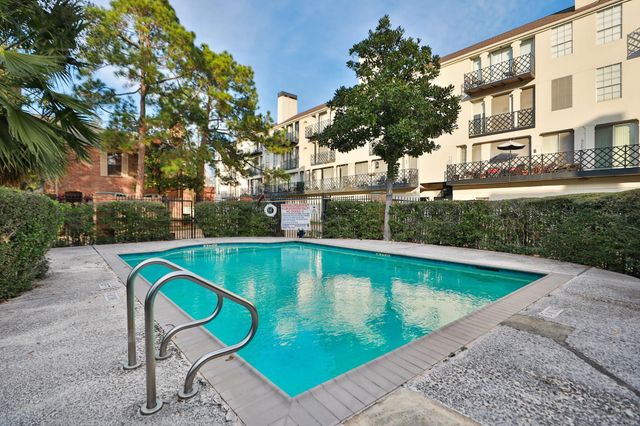 2333 Bering Drive 336, Houston, TX 77057