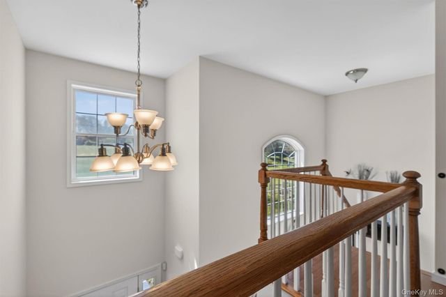 2 Primrose Lane, Chester, NY 10918