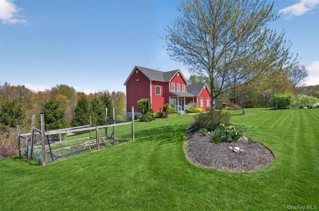 2 Primrose Lane, Chester, NY 10918