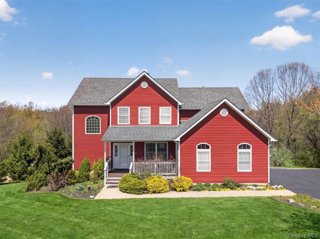 2 Primrose Lane, Chester, NY 10918