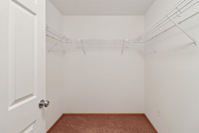 277 S 79th Street, West Des Moines, IA 50266