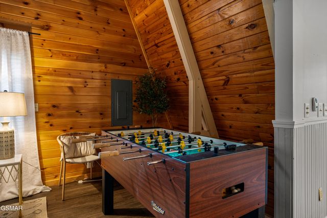 459 Sugar Mountain Way, Pigeon Forge, TN 37863