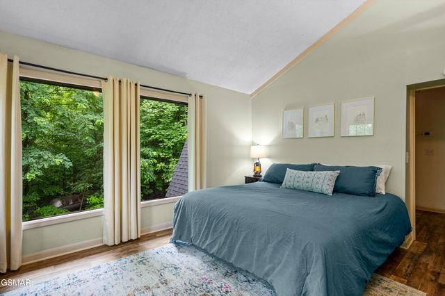 459 Sugar Mountain Way, Pigeon Forge, TN 37863