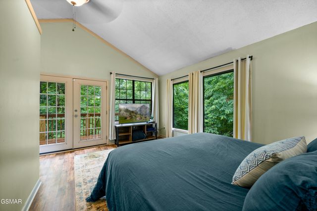 459 Sugar Mountain Way, Pigeon Forge, TN 37863