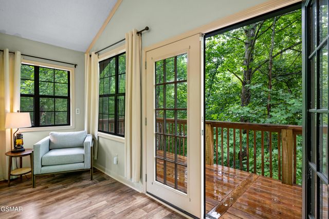 459 Sugar Mountain Way, Pigeon Forge, TN 37863