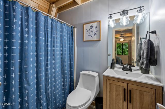 459 Sugar Mountain Way, Pigeon Forge, TN 37863