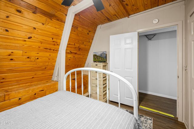 459 Sugar Mountain Way, Pigeon Forge, TN 37863