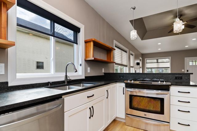 304 SPENCER STREET, Green Bay, WI 54303
