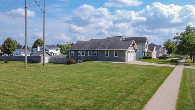 304 SPENCER STREET, Green Bay, WI 54303
