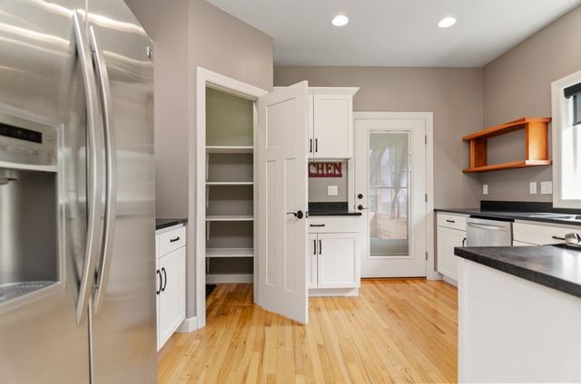 304 SPENCER STREET, Green Bay, WI 54303