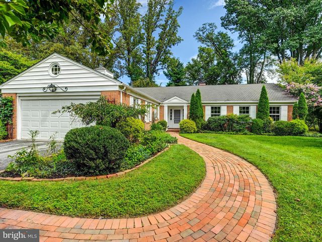 6009 HUNT CLUB LN, Baltimore, MD 21210