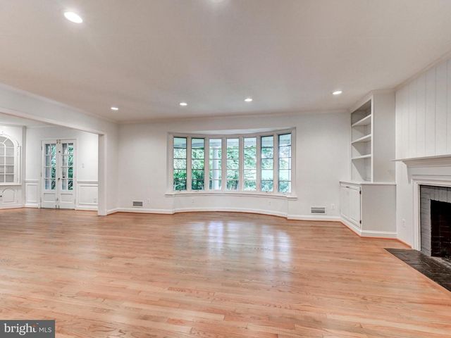 6009 HUNT CLUB LN, Baltimore, MD 21210