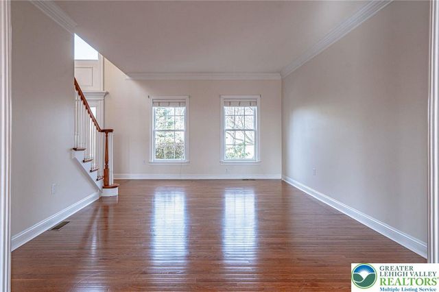 4123 Wyndemere Circle East, Lowhill Twp, PA 18078