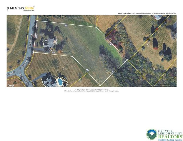 4123 Wyndemere Circle East, Lowhill Twp, PA 18078