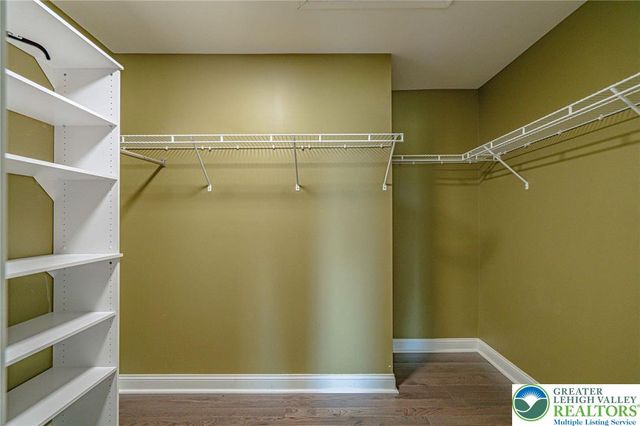 4123 Wyndemere Circle East, Lowhill Twp, PA 18078