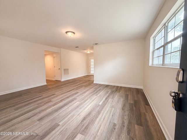 7361 PROXIMA Road, Jacksonville, FL 32210