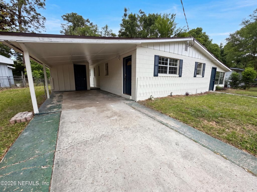 7361 PROXIMA Road, Jacksonville, FL 32210