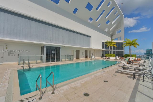 1300 Brickell Bay Dr 2106, Miami, FL 33131