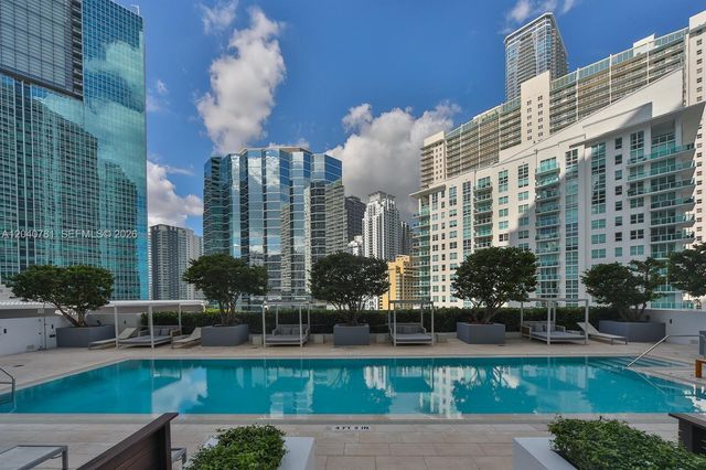 1300 Brickell Bay Dr 2106, Miami, FL 33131