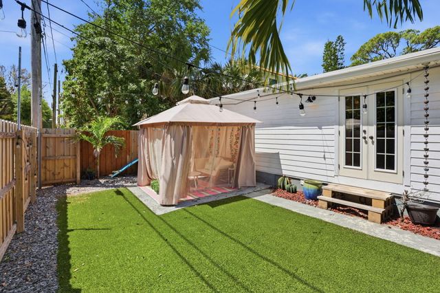 616 N Ocean Breeze, Lake Worth Beach, FL 33460