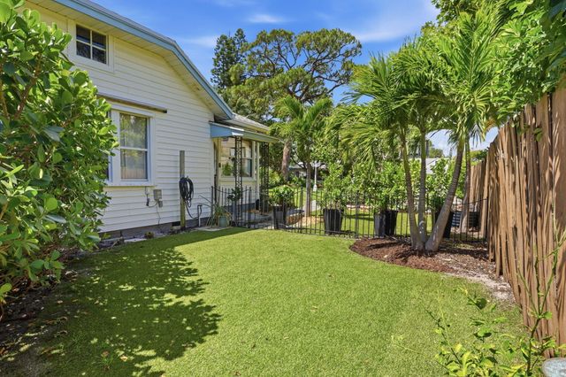 616 N Ocean Breeze, Lake Worth Beach, FL 33460