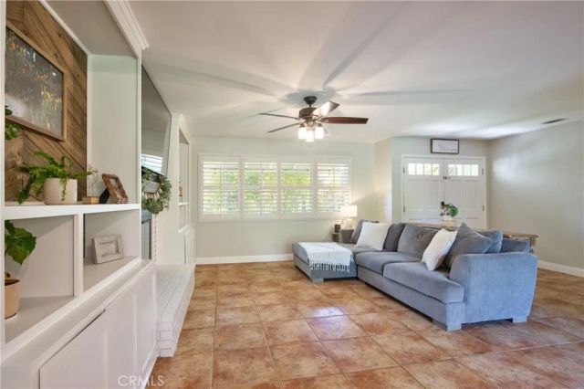 1549 Mcdonald, Fallbrook, CA 92028