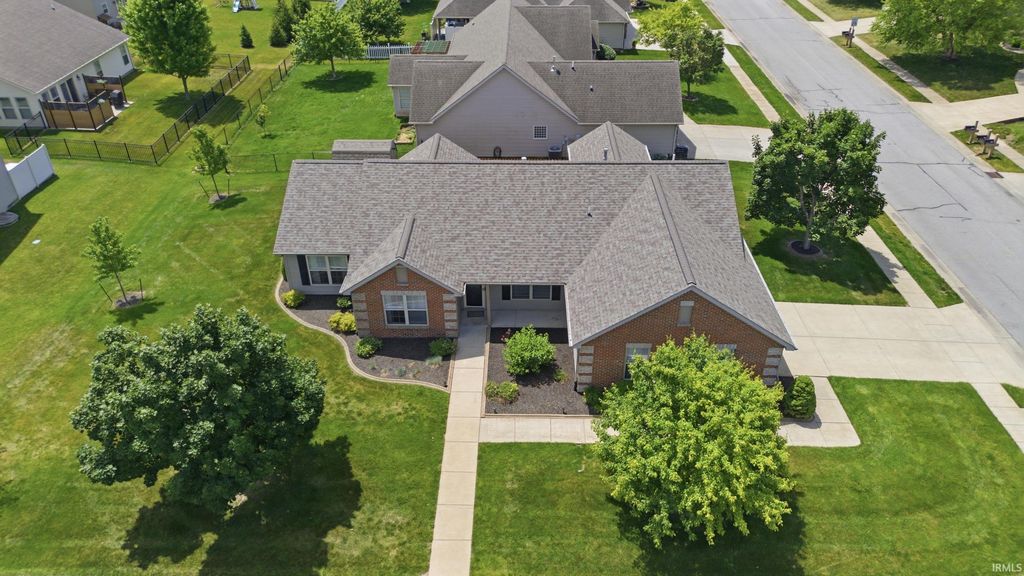2115 Kingsbury Drive, Lafayette, IN 47909