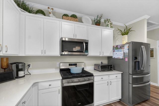 241 Shadybrook Drive, Summerville, SC 29486