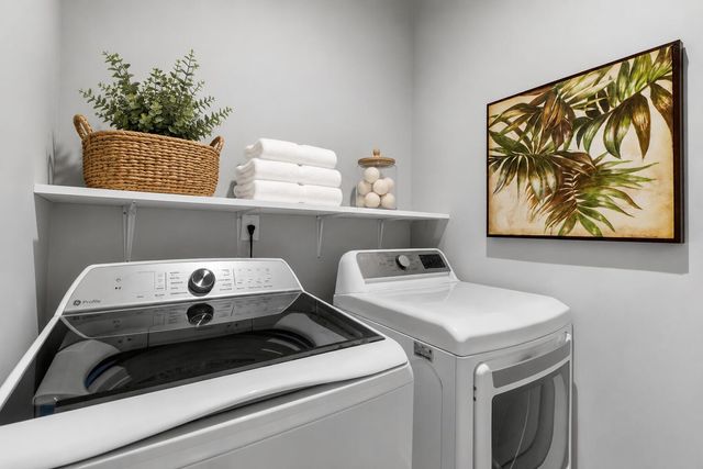 241 Shadybrook Drive, Summerville, SC 29486