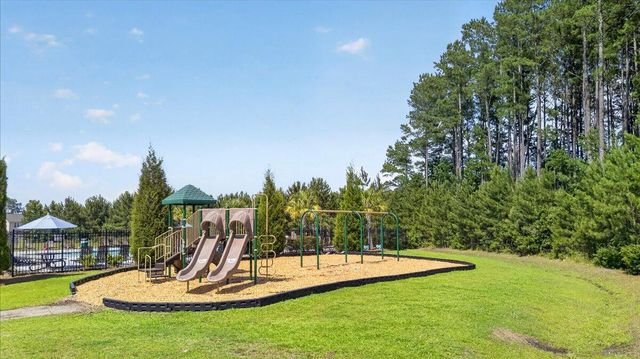 241 Shadybrook Drive, Summerville, SC 29486