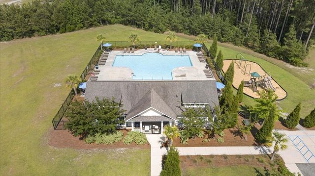 241 Shadybrook Drive, Summerville, SC 29486