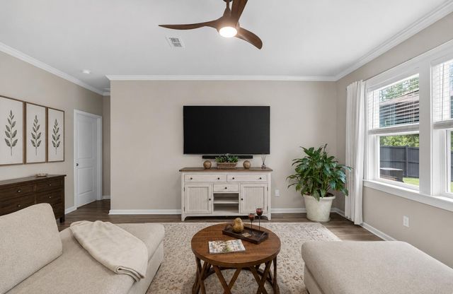 241 Shadybrook Drive, Summerville, SC 29486