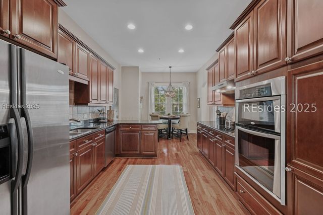 20 Trade Winds Trce Apt 4, Hilton Head Island, SC 29928