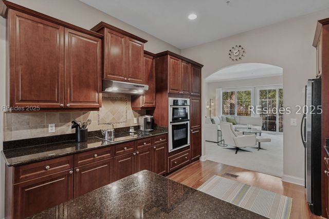 20 Trade Winds Trce Apt 4, Hilton Head Island, SC 29928