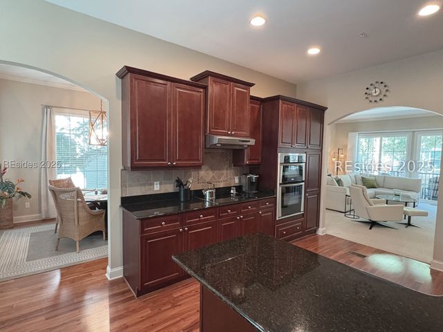 20 Trade Winds Trce Apt 4, Hilton Head Island, SC 29928