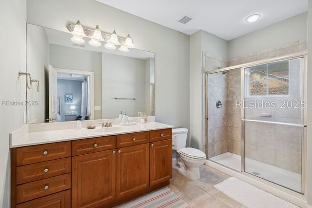 20 Trade Winds Trce Apt 4, Hilton Head Island, SC 29928