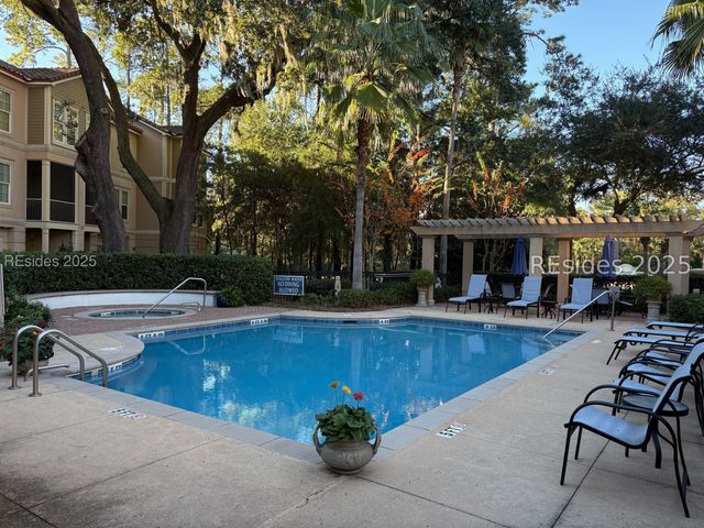 20 Trade Winds Trce Apt 4, Hilton Head Island, SC 29928