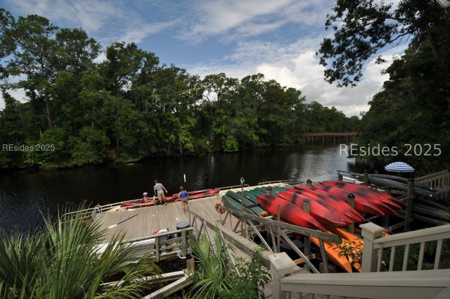 20 Trade Winds Trce Apt 4, Hilton Head Island, SC 29928