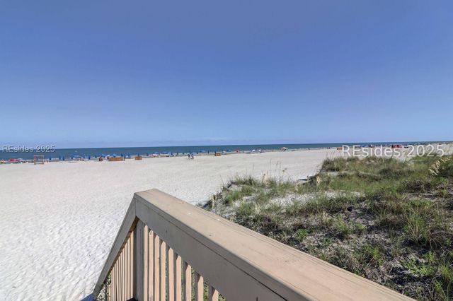 20 Trade Winds Trce Apt 4, Hilton Head Island, SC 29928