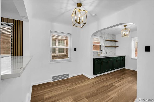 8603 Whitcomb Street, Detroit, MI 48228