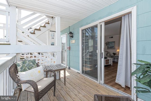 12005 ASSAWOMAN DR, Ocean City, MD 21842