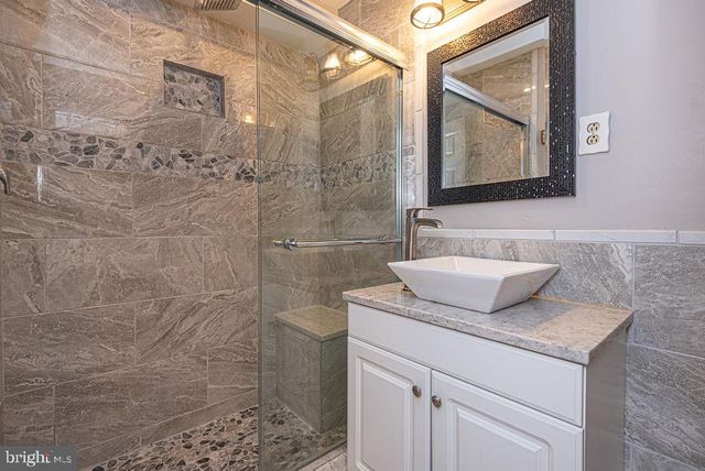 12005 ASSAWOMAN DR, Ocean City, MD 21842