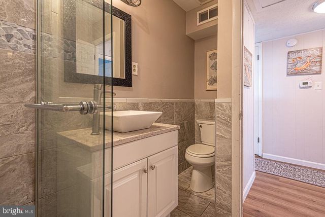 12005 ASSAWOMAN DR, Ocean City, MD 21842