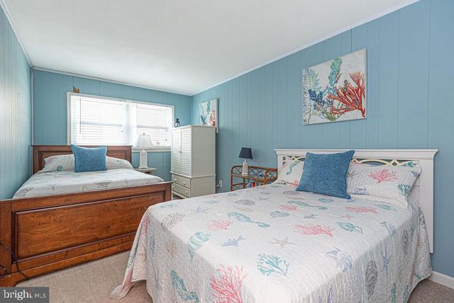 12005 ASSAWOMAN DR, Ocean City, MD 21842