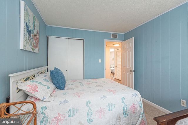 12005 ASSAWOMAN DR, Ocean City, MD 21842