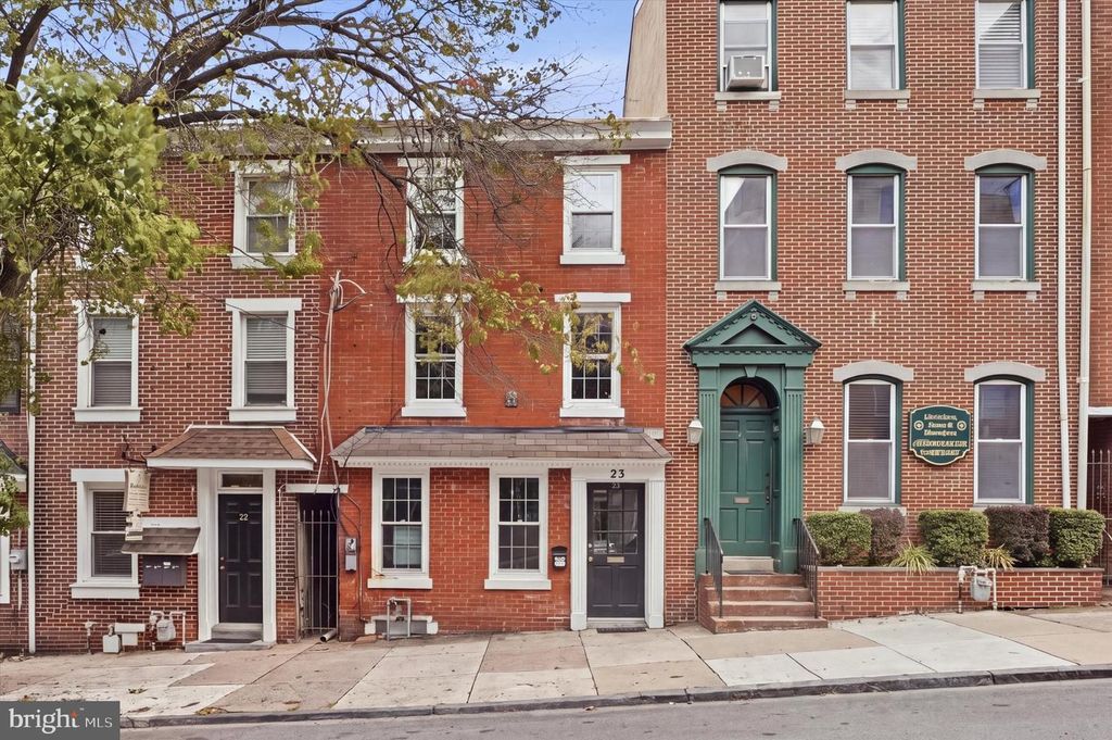 23 W AIRY ST, NORRISTOWN, PA 19401 — exterior
